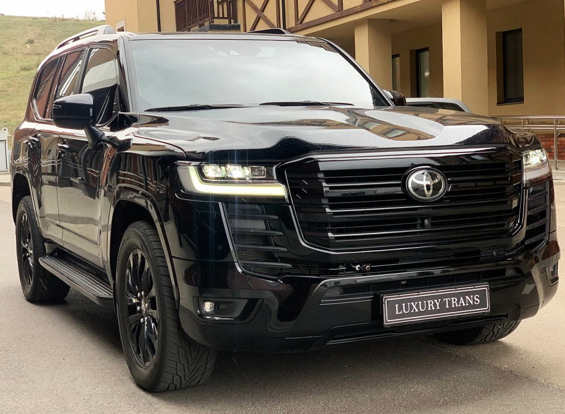 Toyota Land Cruiser 300