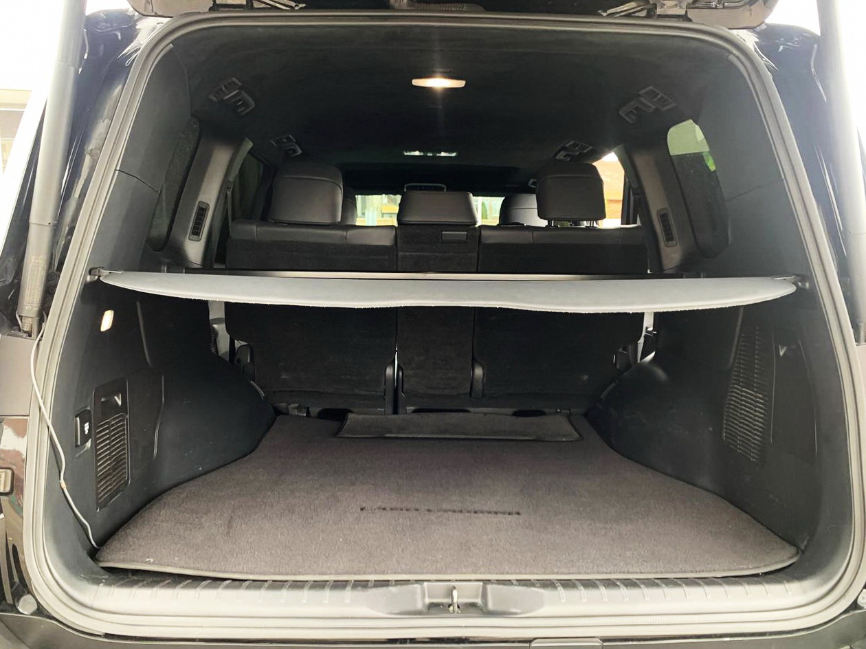 Toyota Land Cruiser 300