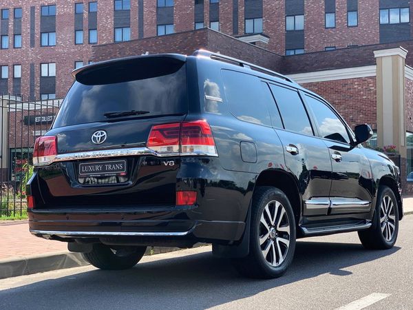 Toyota Land Cruiser 200d