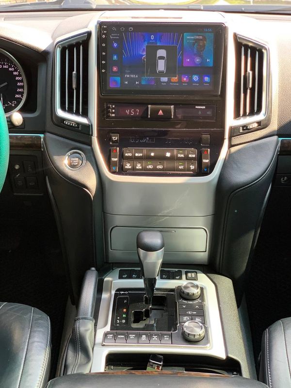 Toyota Land Cruiser 200d