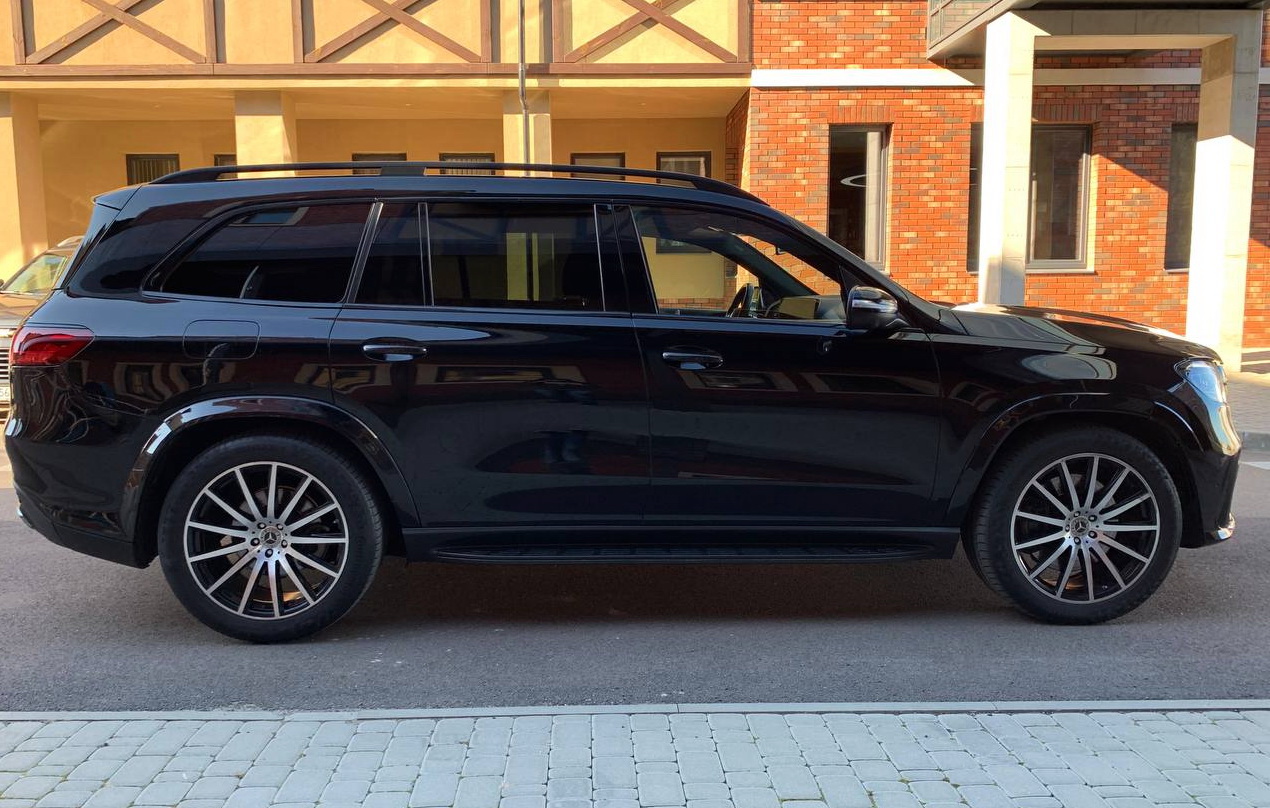 Mercedes-Benz GLS 400d AMG