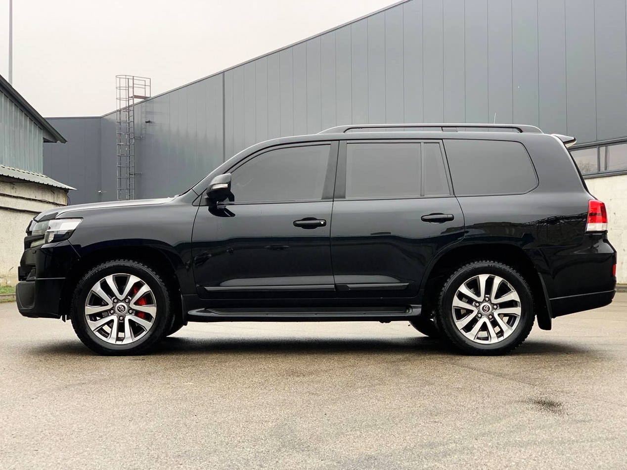 Toyota Land Cruiser 200 GUARD B6/B7
