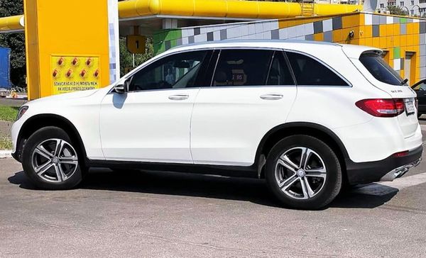 Mercedes-Benz GLC 300
