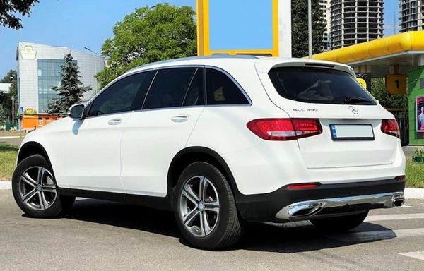 Mercedes-Benz GLC 300