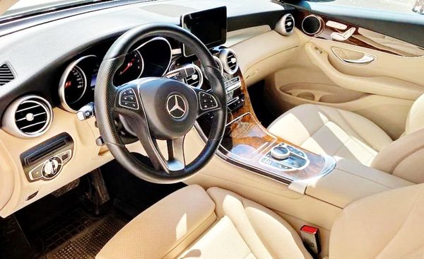 Mercedes-Benz GLC 300