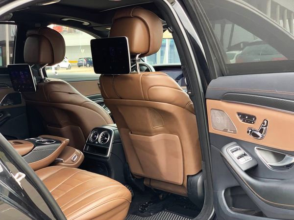 Mercedes-Benz S63 AMG W222
