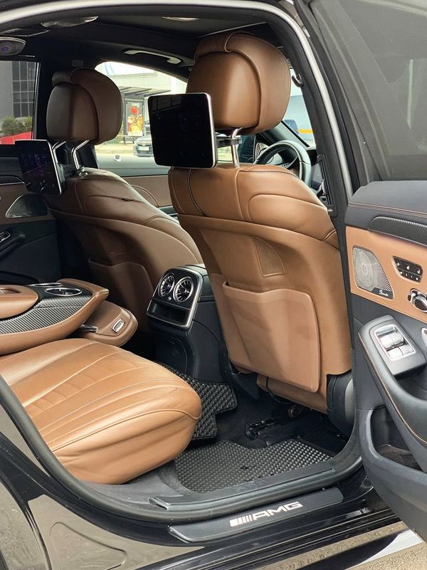 Mercedes-Benz S63 AMG W222