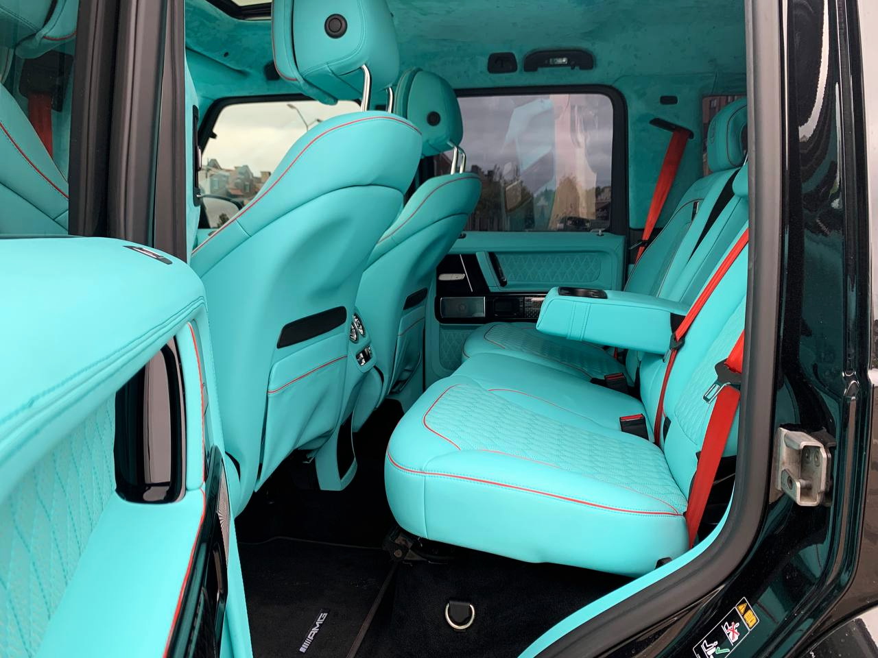 Mercedes-Benz G800 Brabus Tiffany