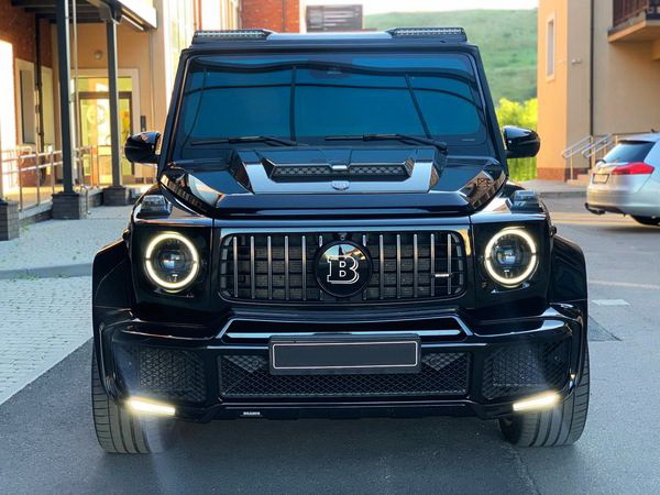 Mercedes-Benz G63 Brabus