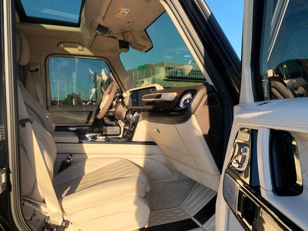 Mercedes-Benz G63 Brabus