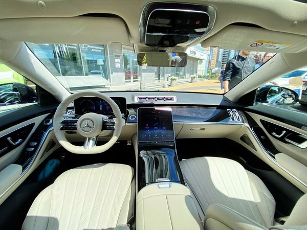 Mercedes-Benz S Class W223