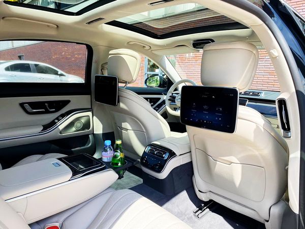 Mercedes-Benz S Class W223