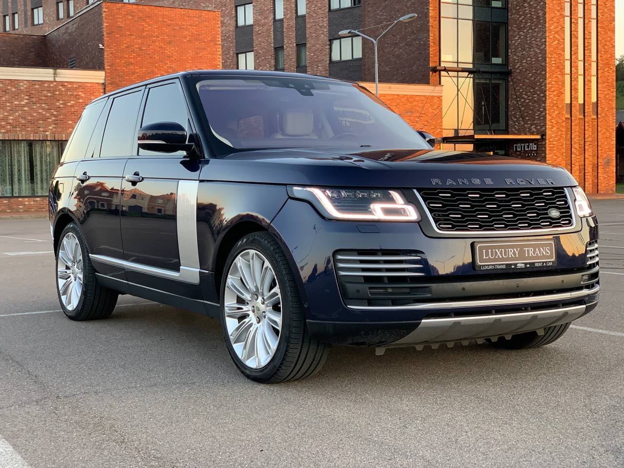 Range Rover Vogue Long 4.4