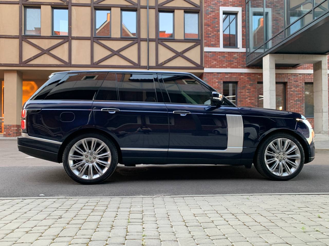 Range Rover Vogue Long 4.4