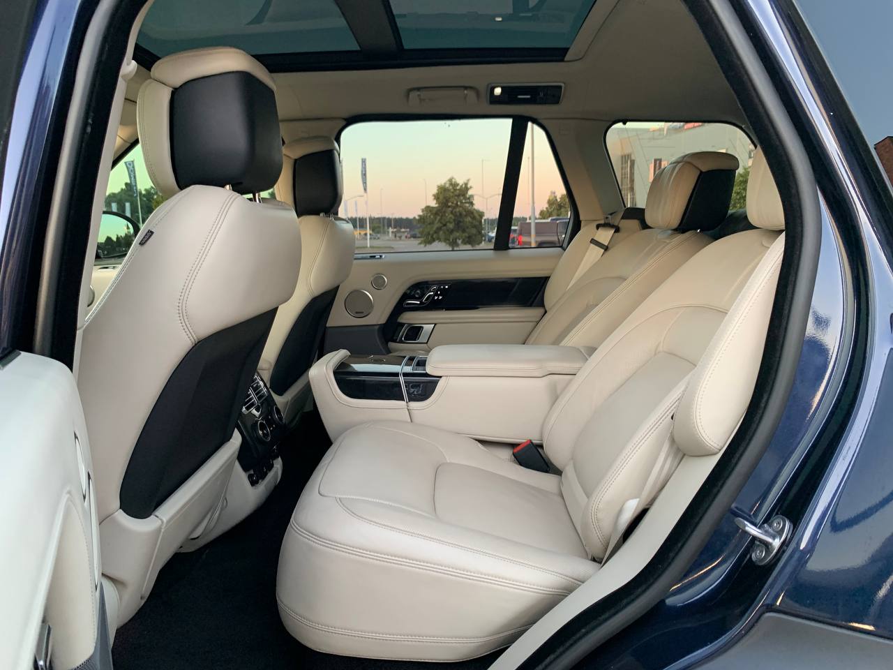 Range Rover Vogue Long 4.4