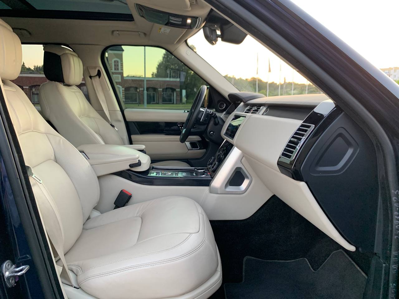 Range Rover Vogue Long 4.4
