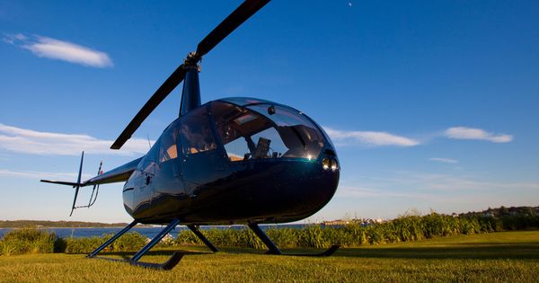 Вертолет Robinson R44