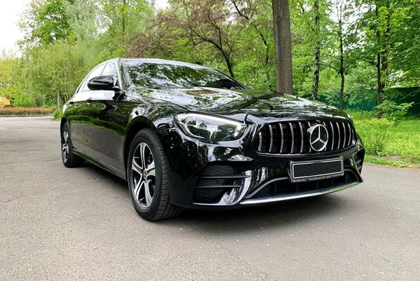 Mercedes Benz W213 E200D