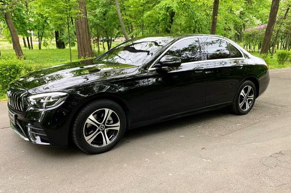 Mercedes Benz W213 E200D