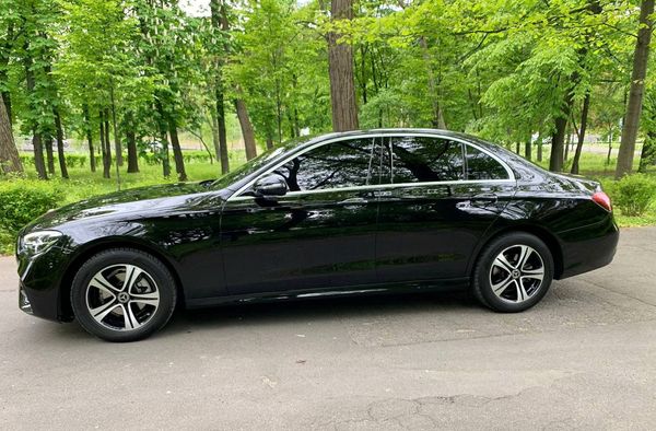 Mercedes Benz W213 E200D