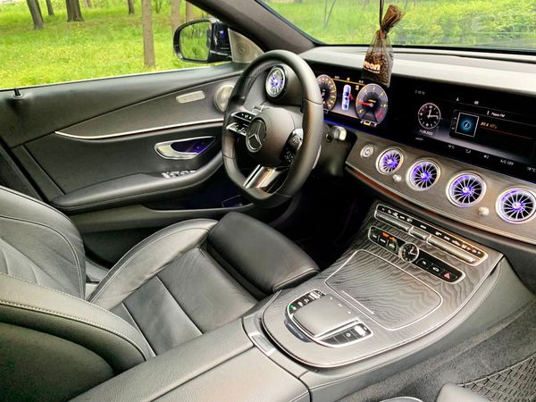 Mercedes Benz W213 E200D