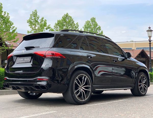 Mercedes-Benz GLE 400d AMG