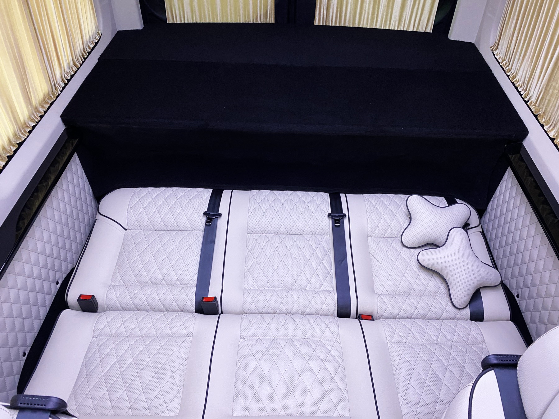 Mercedes Sprinter VIP 8 мест