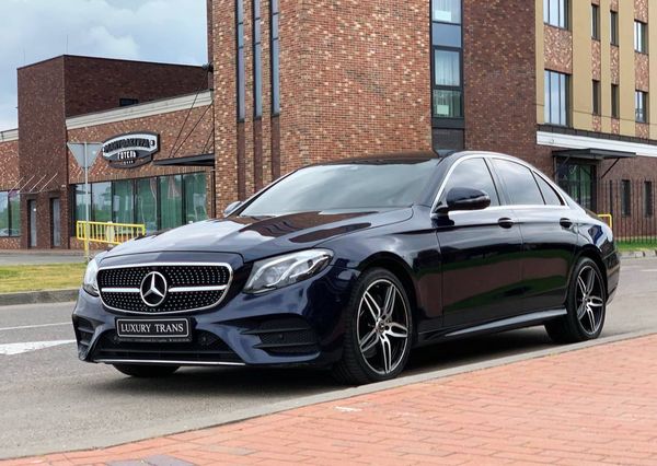 Mercedes Benz W213 AMG E200d en