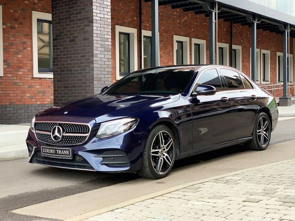 Mercedes Benz W213 AMG E200d en