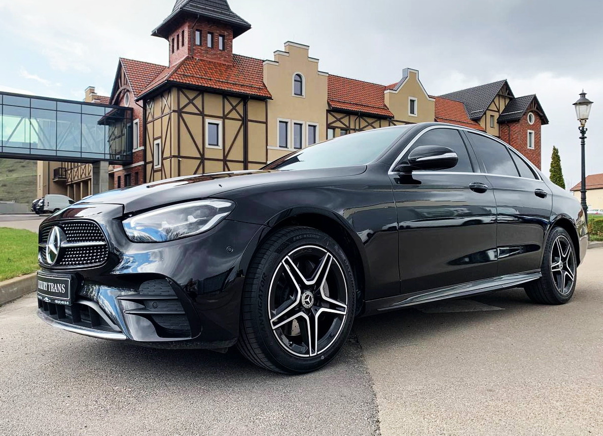 Mercedes-Benz E-class EQ W213 E220d