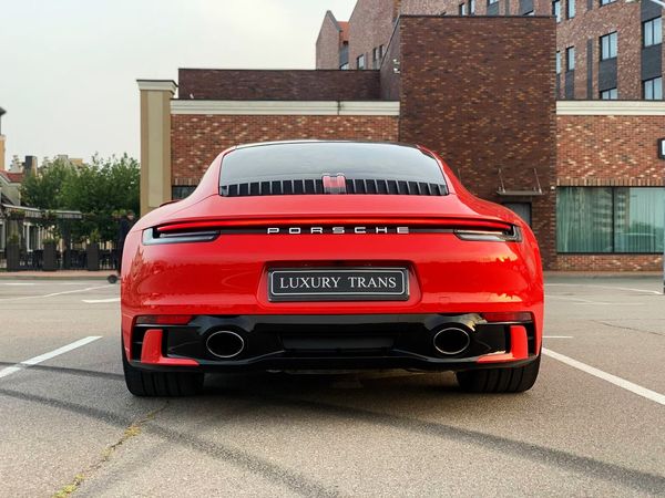 Porsche 911 Carrera S
