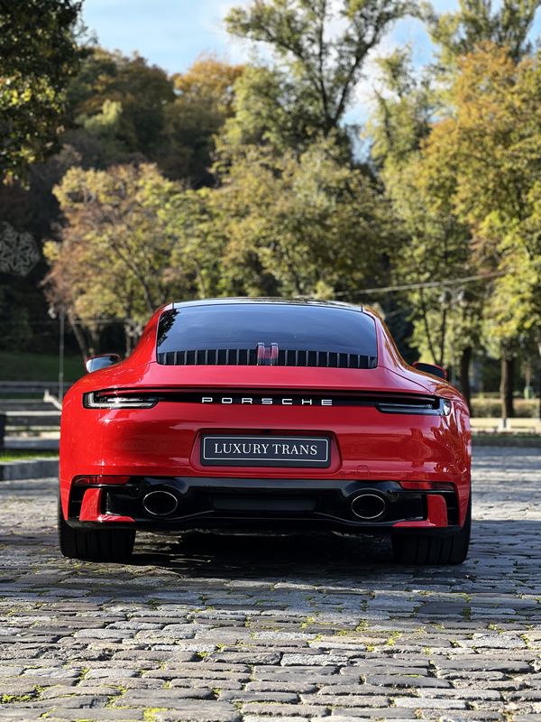 Porsche 911 Carrera S