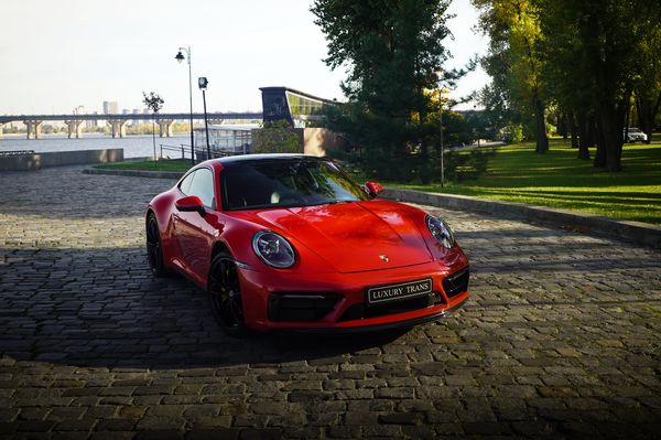 Porsche 911 Carrera S