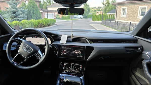 Audi Q8 E-tron S