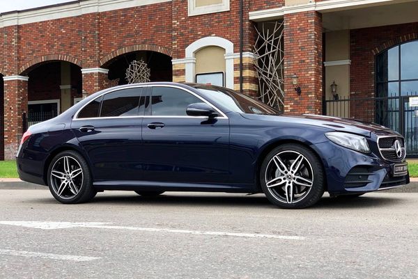 Mercedes Benz W213 AMG E200d