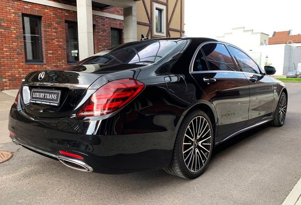Mercedes-Benz AMG S560 W222 Long