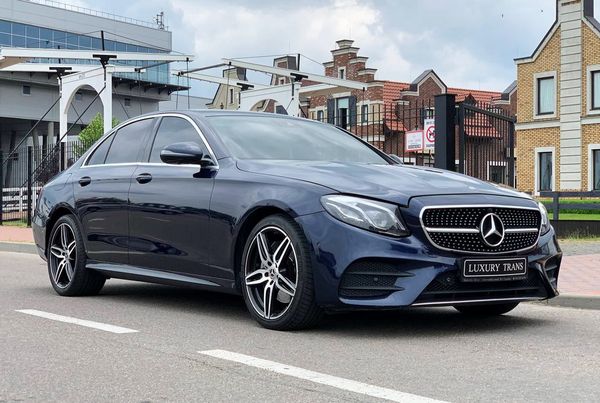 Mercedes Benz W213 AMG E200d