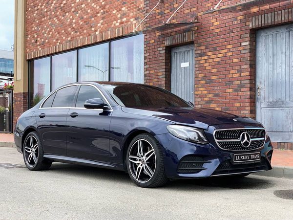 Mercedes Benz W213 AMG E200d