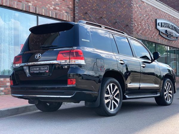 Toyota Land Cruiser 200d