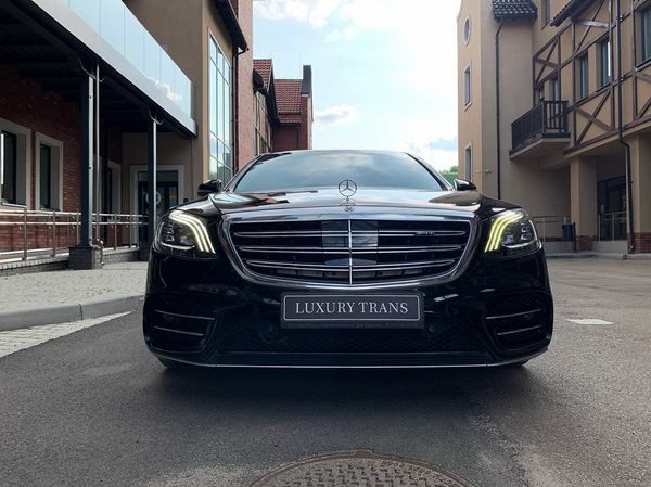 Mercedes-Benz AMG S560 W222 Long
