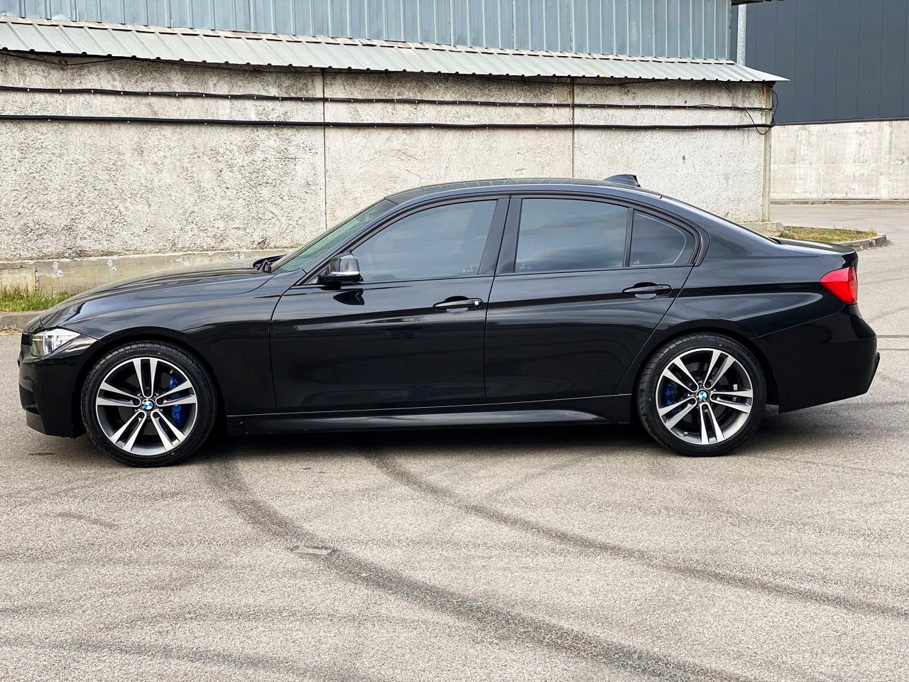 BMW 328i M pack