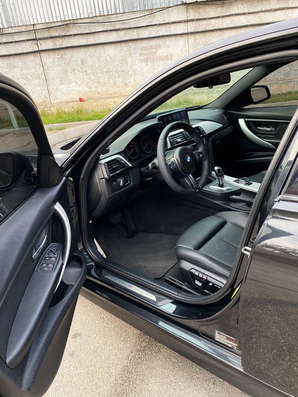 BMW 328i M pack