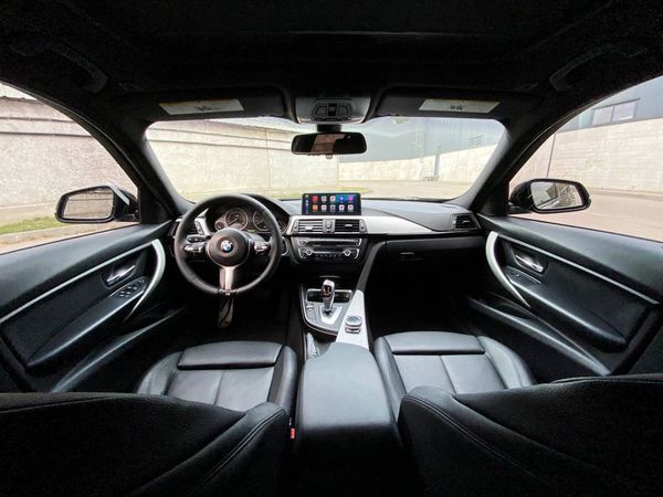 BMW 328i M pack