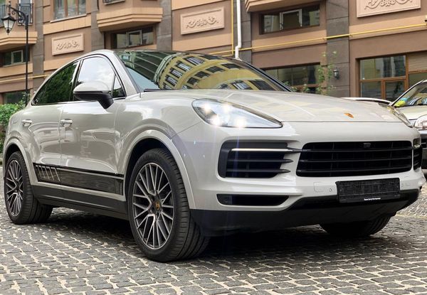 Porsche Cayenne Coupe