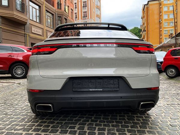 Porsche Cayenne Coupe