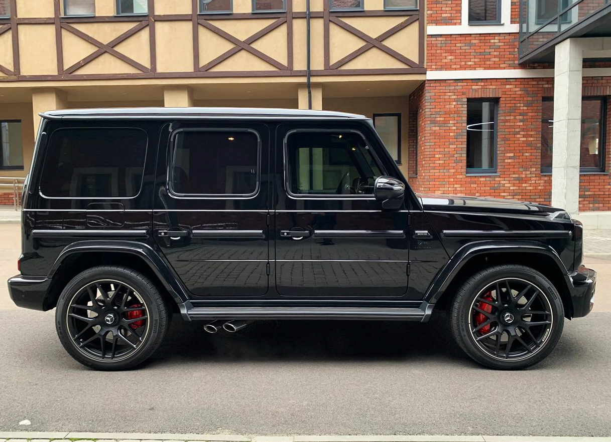 Mercedes-Benz G63 AMG