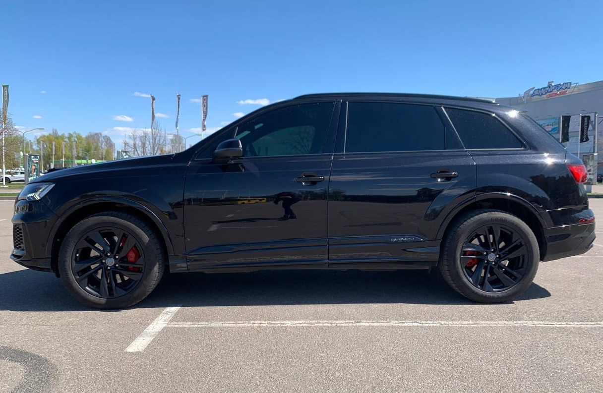Audi Q7 S Line