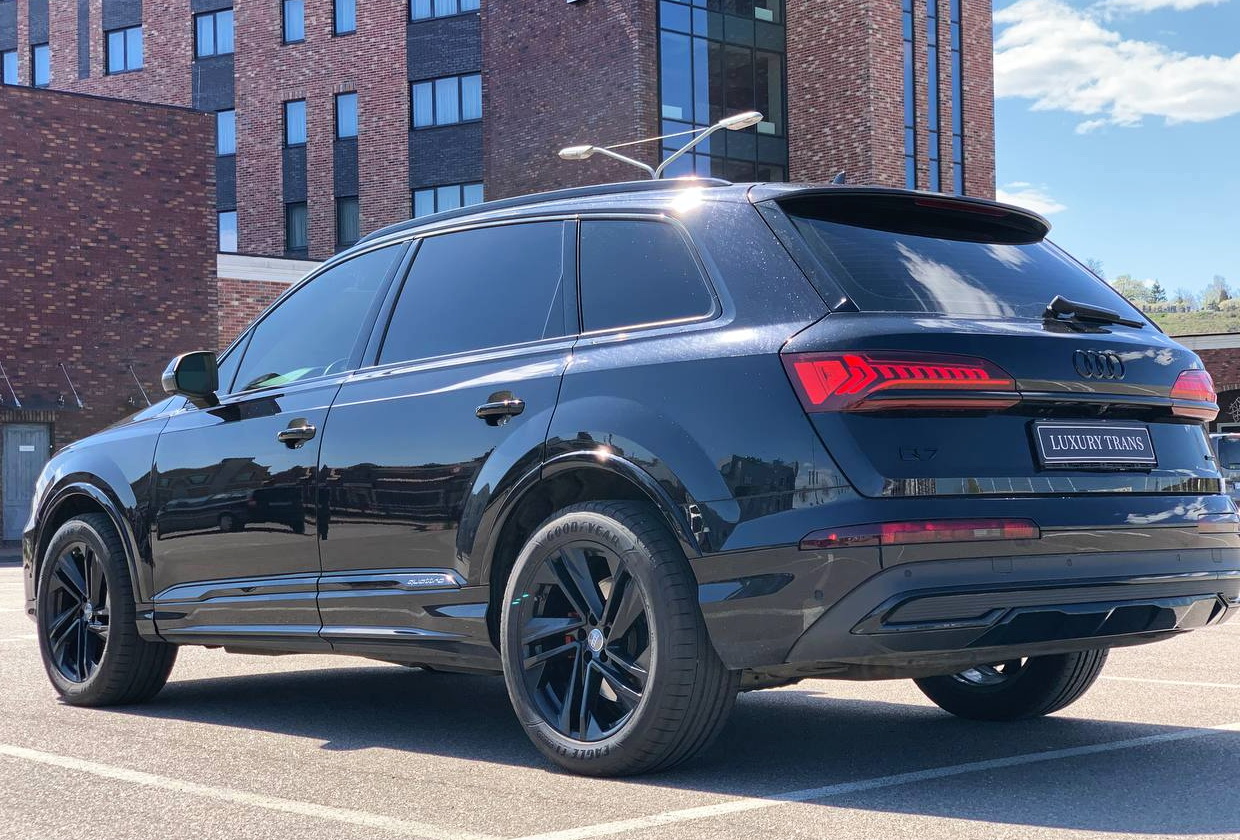 Audi Q7 S Line