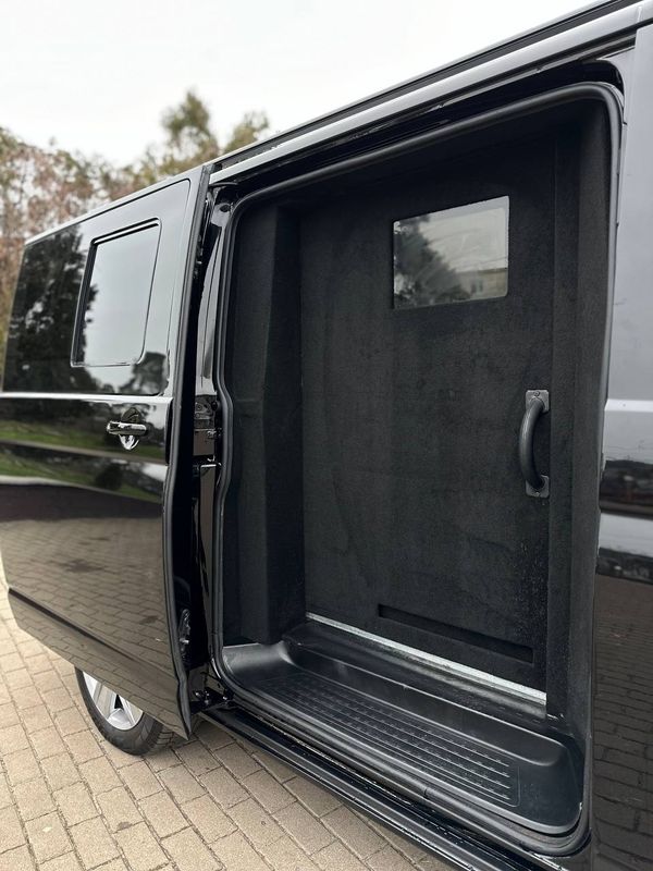 Volkswagen Transporter T6 B6