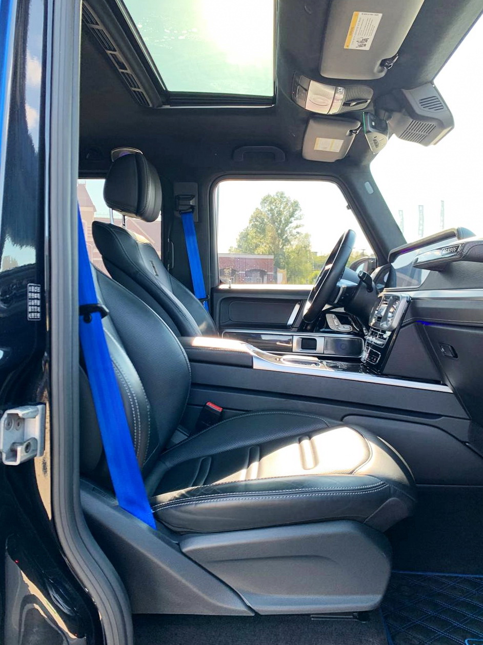 Mercedes-Benz G800 Brabus Blue